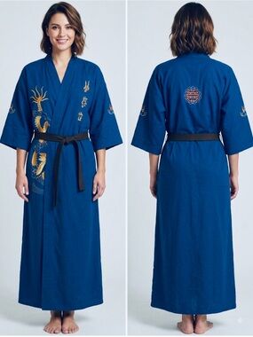 Vintage  Woman robe  Subcategory Classification